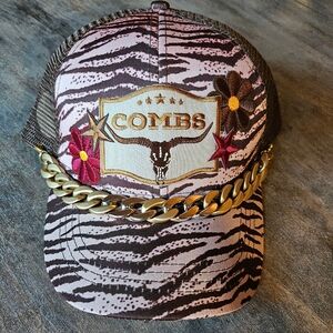 NWT Brown Combs Zebra Print Trucker Hat with Chain